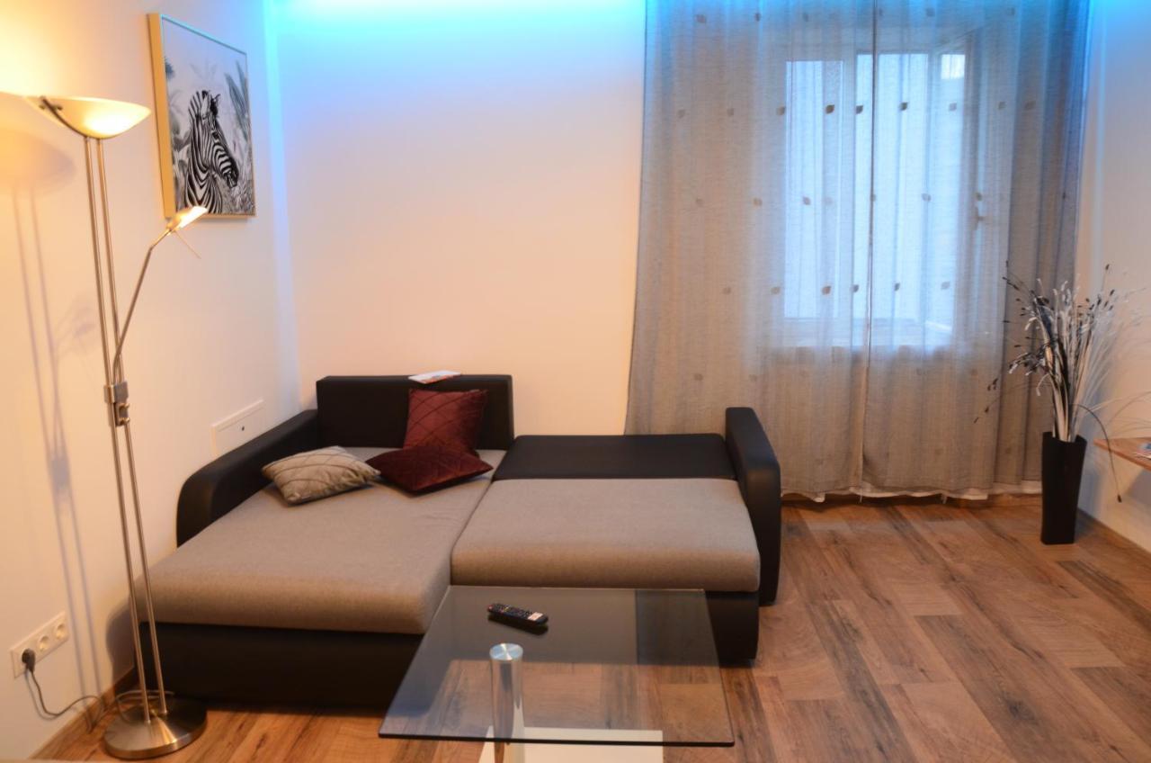 Appartement Vega - Free Parking - Self Checkin à Graz Extérieur photo
